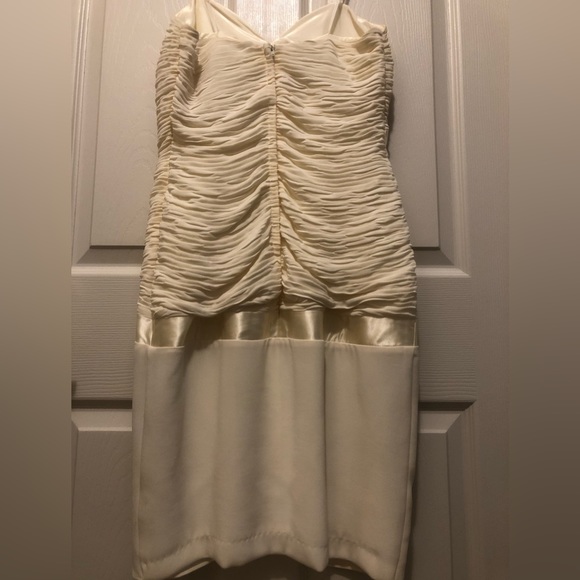 Zakura Dress with Satin Trim & Ruching , Tulip Hemline Cream Colour (Y2… - Picture 4 of 7